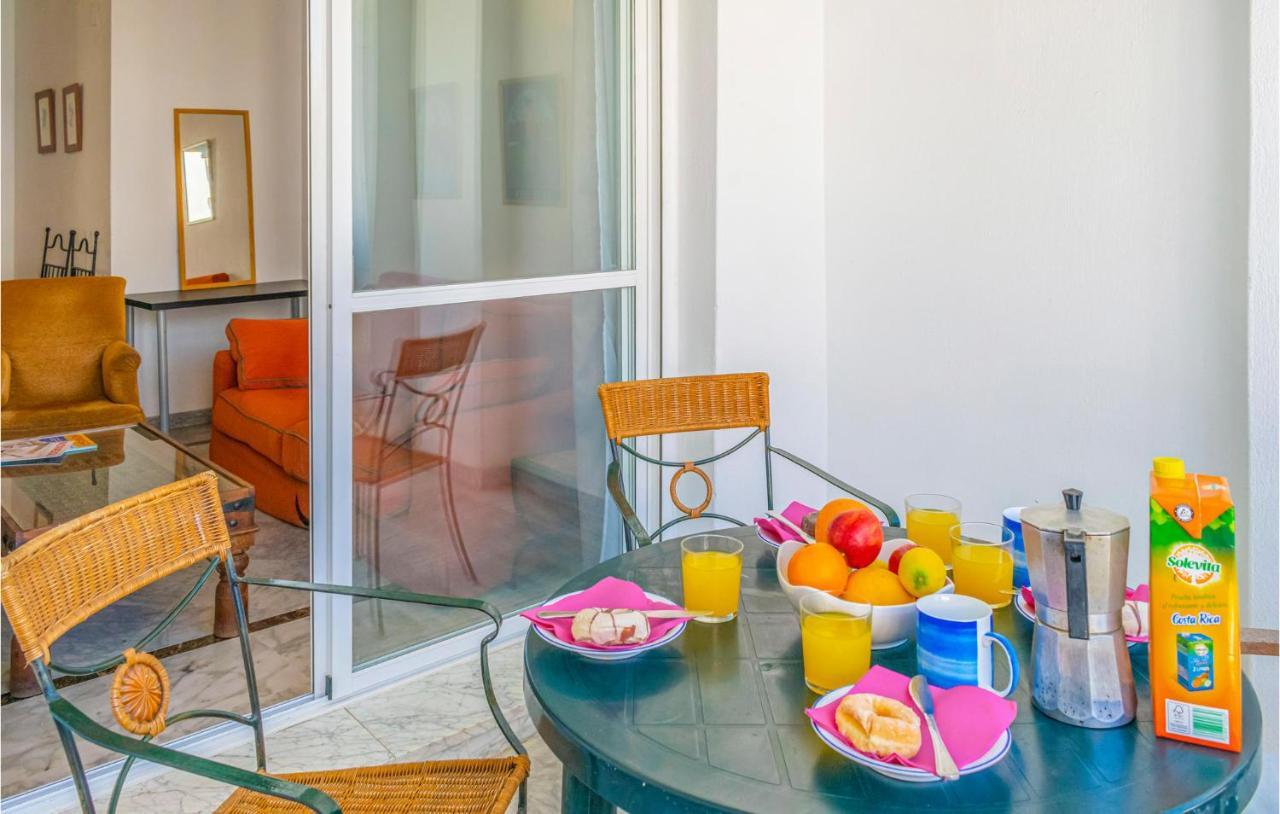 Lovely Apartment In Marbella With Kitchenette מראה חיצוני תמונה